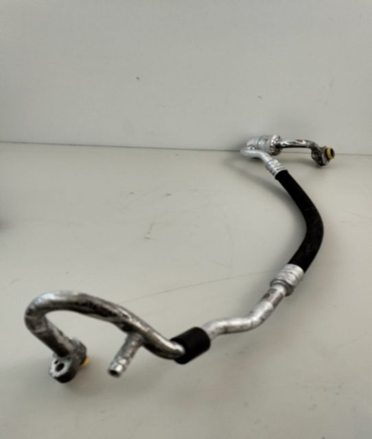 Teava aer conditionat 7L0820744E / 6082773 Porsche Cayenne 955
