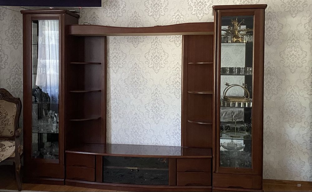 Продам стенку-горку