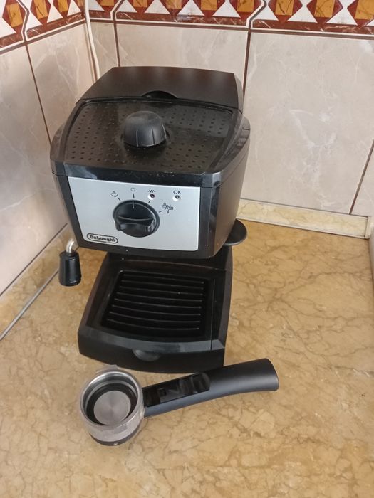 Expresor manual DeLonghi