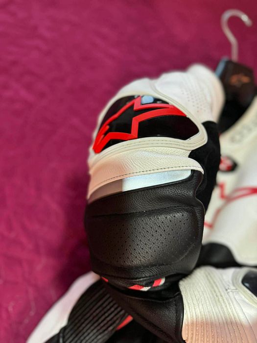 Цял кожен екип Alpinestar