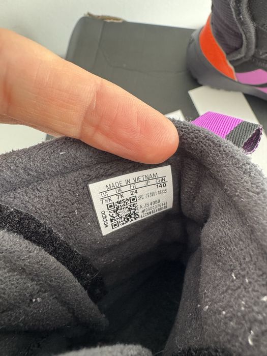 Зимни обувки/ апрески Adidas