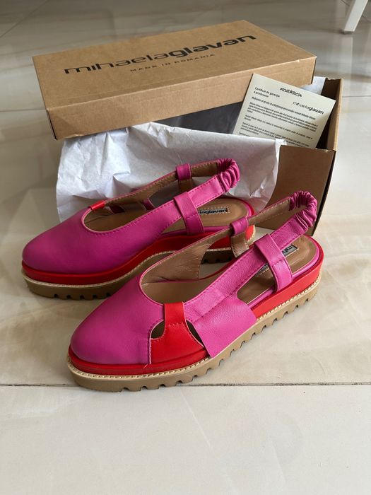 Кожени обувки с отворена пета  Mihaela Glavan