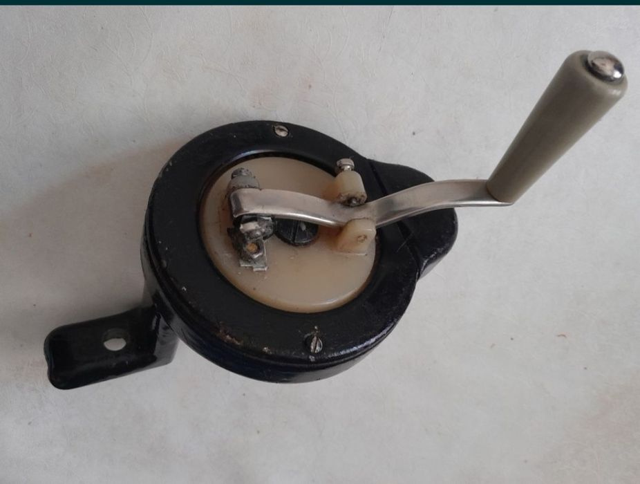 Привод ручной для шв.машины.