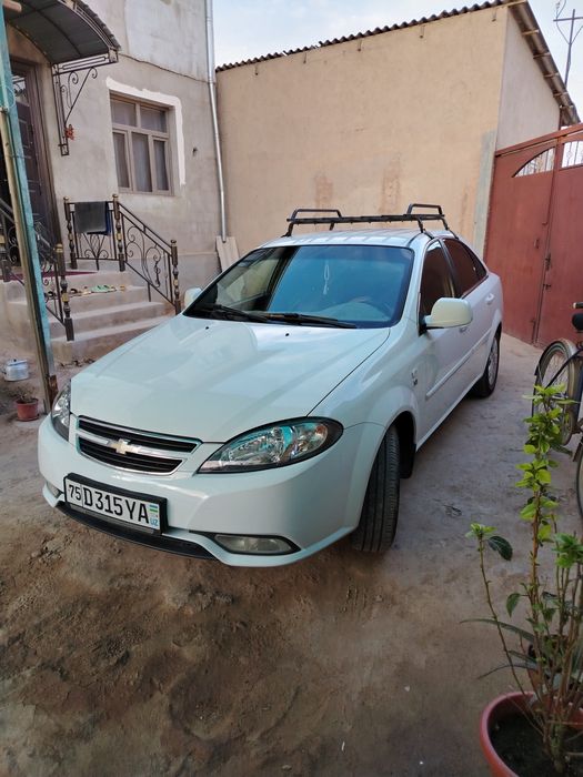 Состоянии зур камчилиги йук яхши мошина пул зарил срочно