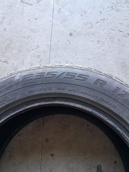 Anvelope 235/55 R17