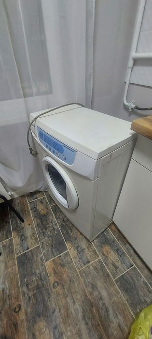 Продам стиральную машину Samsung