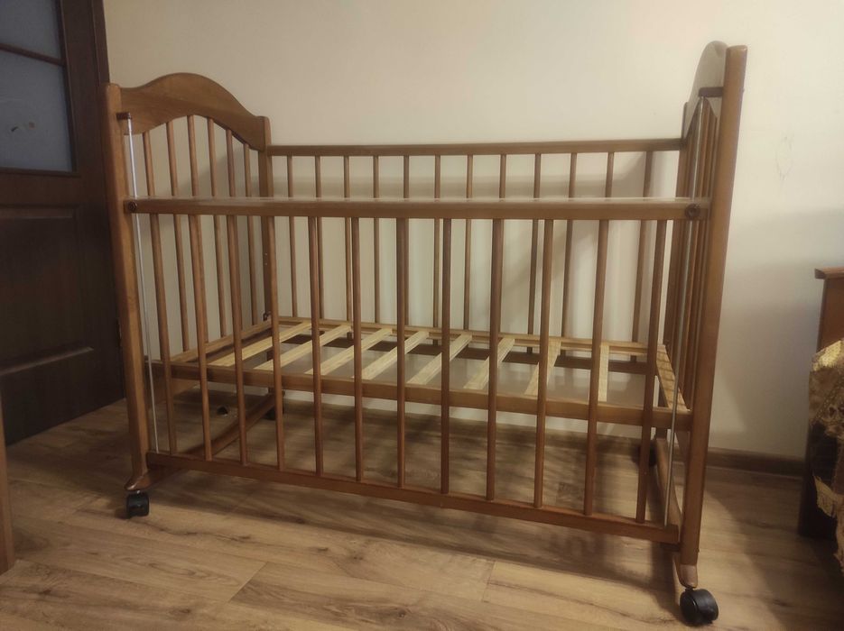 Кроватка детская для новорожденных