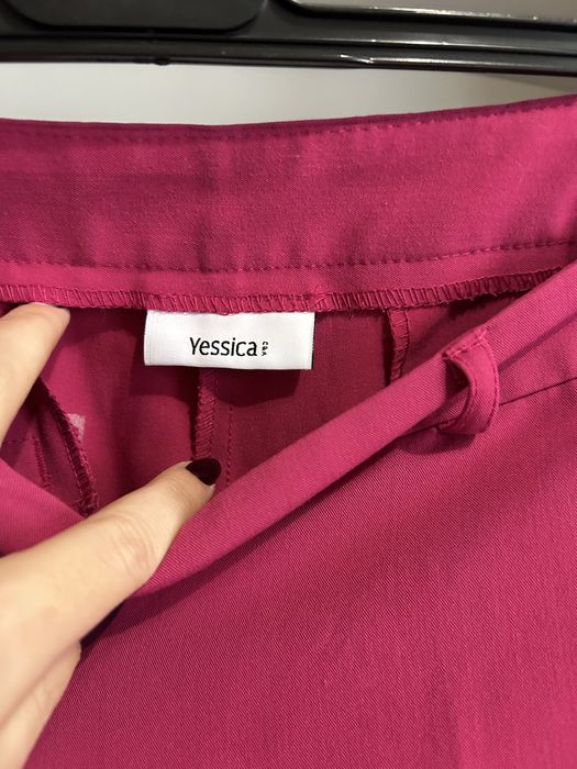 Zara,Hm,Mohito панталони