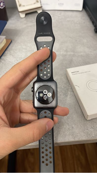 Apple Watch 3 серия Nike