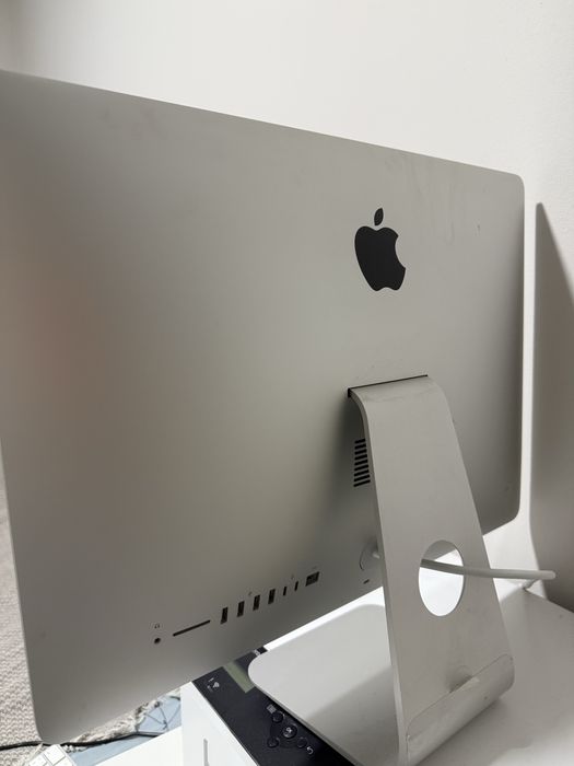 Apple IMac 21,5”