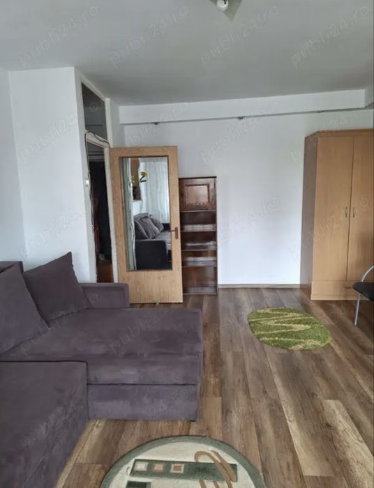Propietar închiriez garsonieră 42mp, zona 13 Septembrie