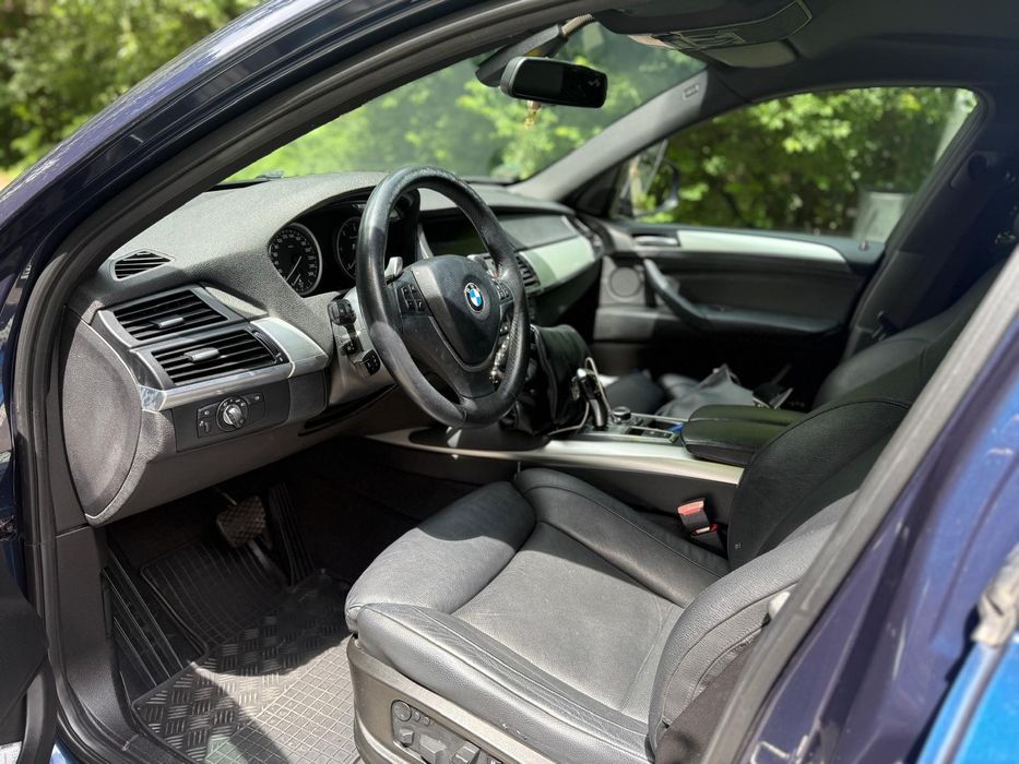 BMW X6  AN 2011  MOTOR 3.0 DIESEL 245cp