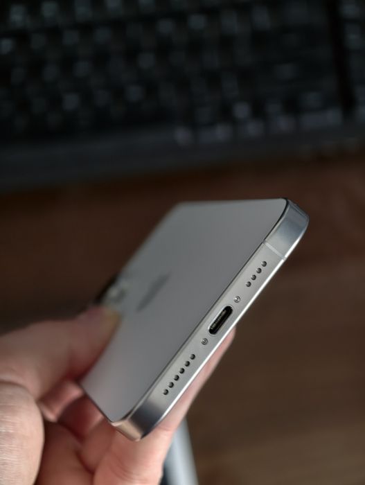 iPhone 16 Pro Max 512gb White