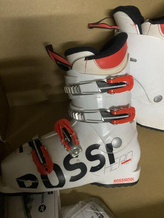 Ски обувки Rossignol
