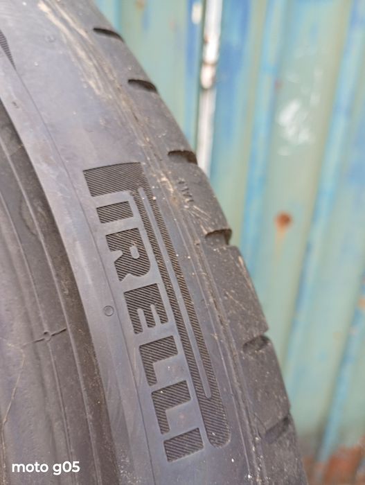 Anvelope vara Pirelli RSC 225 40 20
