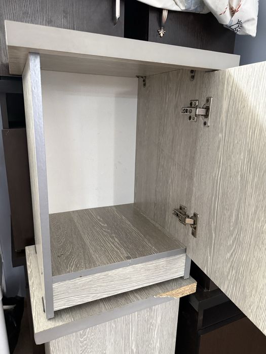 Divan sotiladi sotiladi