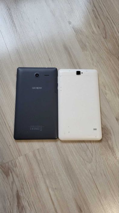 Стари телефони и таблети