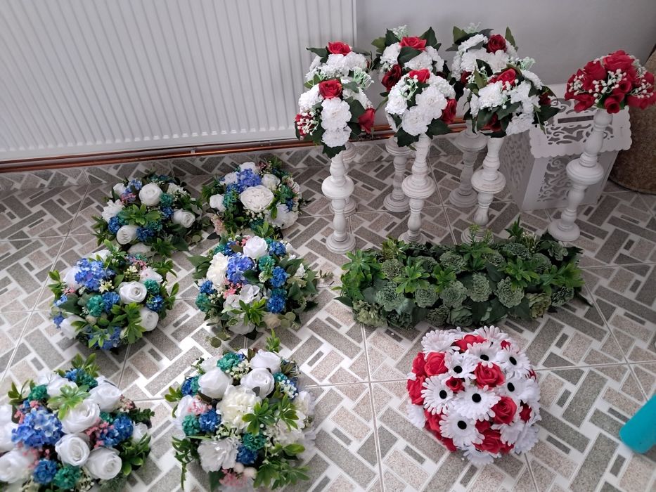 Aranjamente florale de VÂNZARE