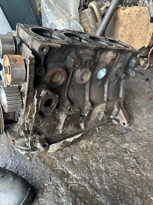 Блок мазда 626 переходка