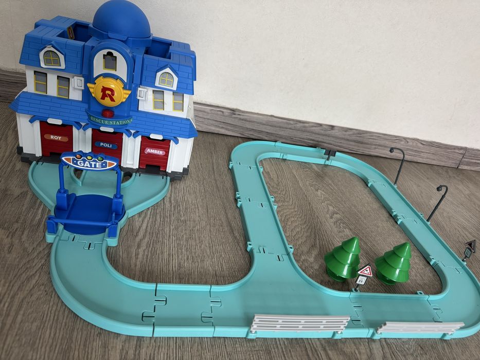 Штаб-квартира 2.0 Поли Робокар