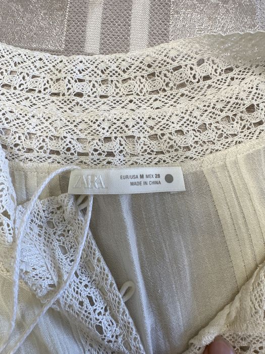 Продам красивую блузку ZARA