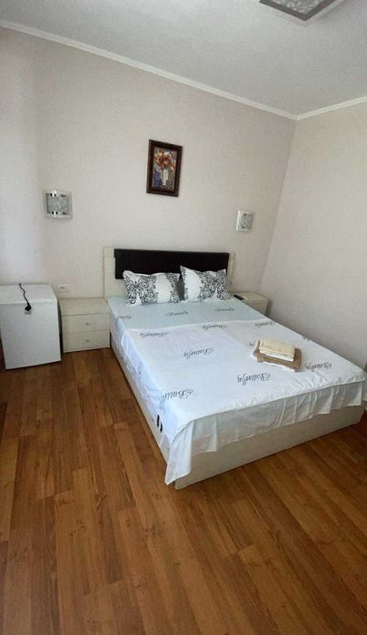 Afacere/13 camere/350MP