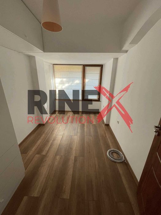 Дава се под наем Тристаен апартамент в Пловдив, Кършияка - 89 кв.м за 700 € - Снимка #5