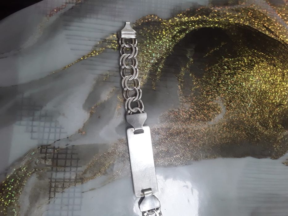 Продам браслет из серебра