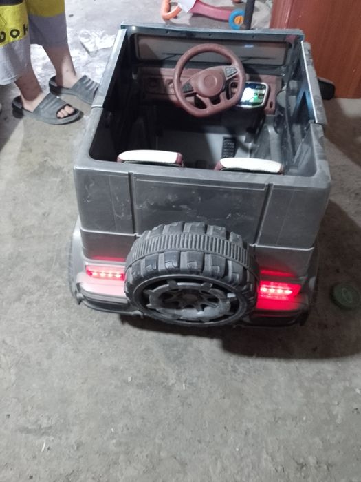 Детская машина джип