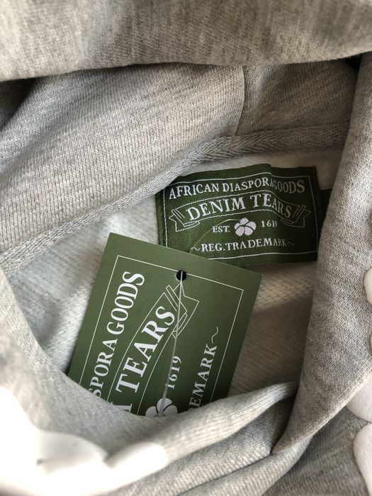 НОВ екип Denim Tears сив