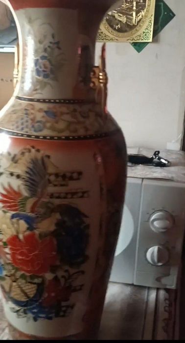 Kuvshin kuvshin dekorativ