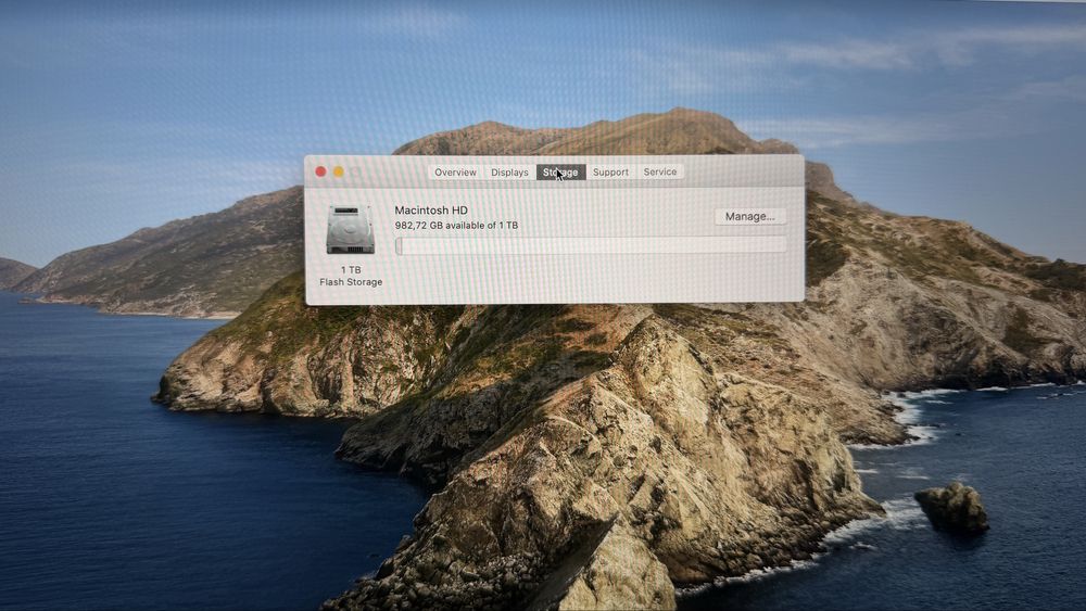 MacBook Pro 16” 2019 – i9 / 32GB RAM – stare foarte bună