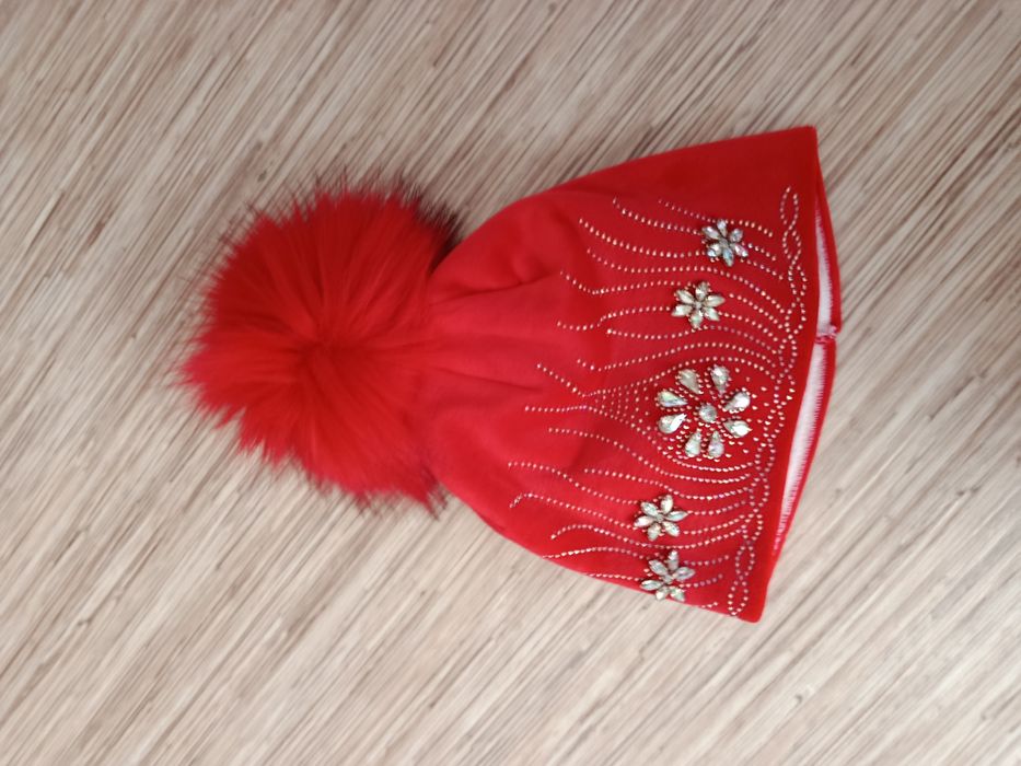 Продам детские шапки