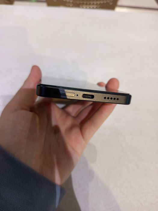 Телефон POCO X6 5G