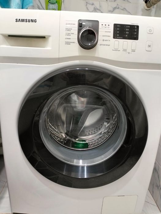 Продам стиральную машину
