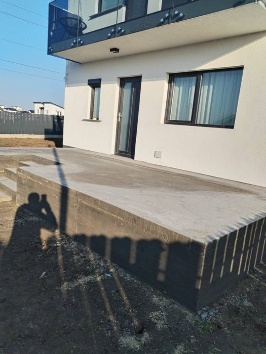 Construcții, trotuare, beciuri