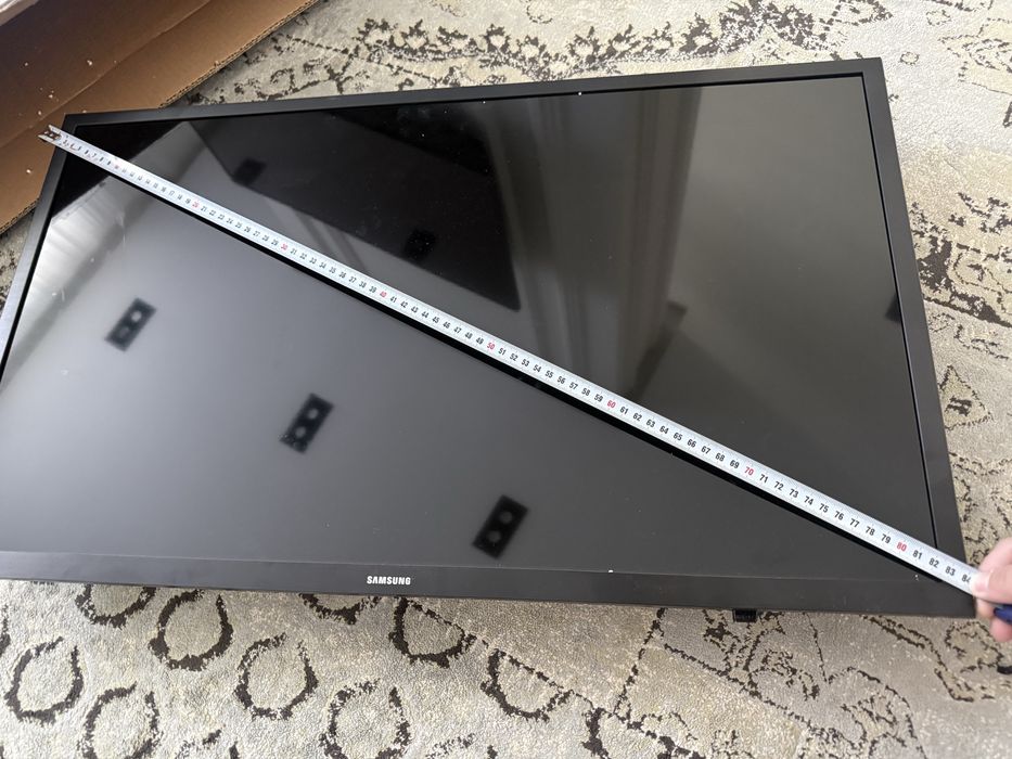 Продам телевизор Samsung