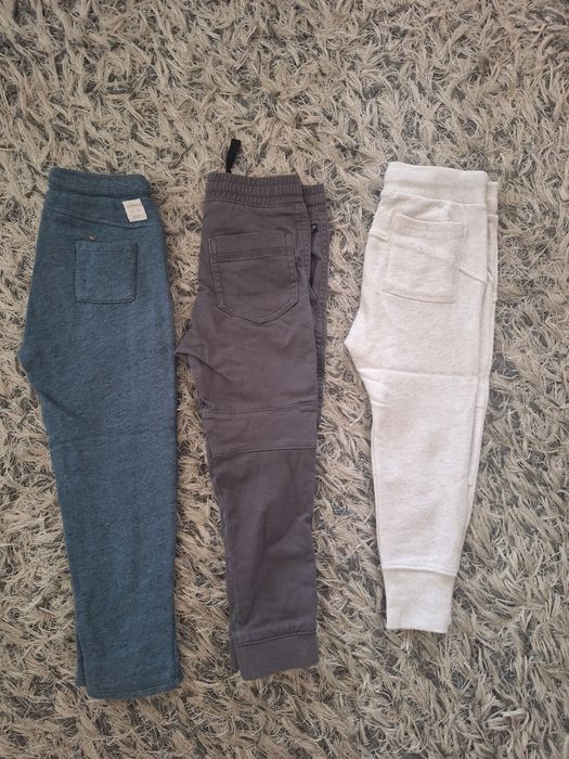 Pantaloni Zara si H&m