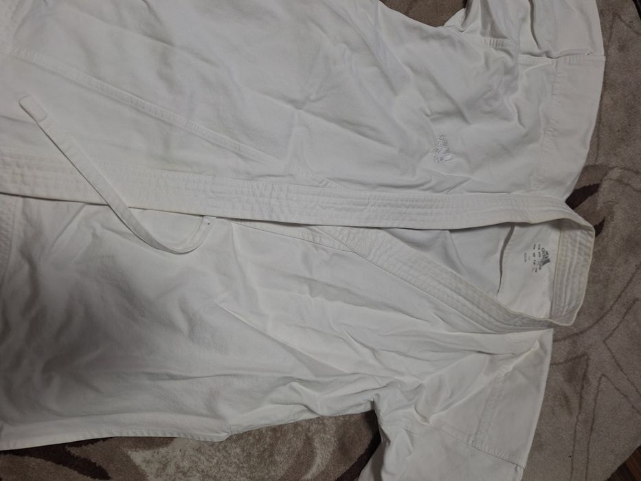 Kimono karate adidas