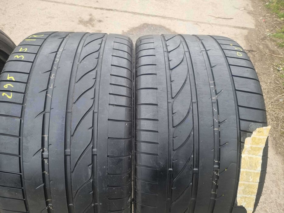 SET 2 Anvelope Vara 295/35 R18 BRIDGESTONE Potenza RE050A 99Y