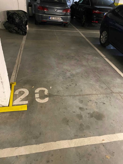 Inchiriez loc de parcare pe Soporului 7