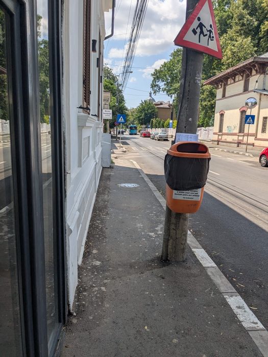 Spațiu comercial de închiriat sau de vânzare