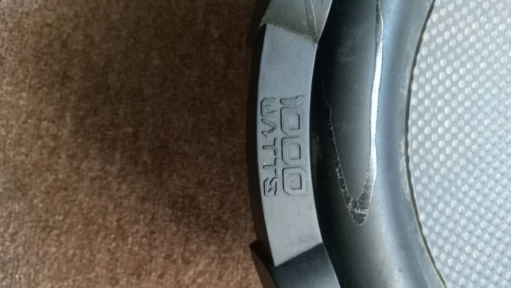 Сабвуфер колонка