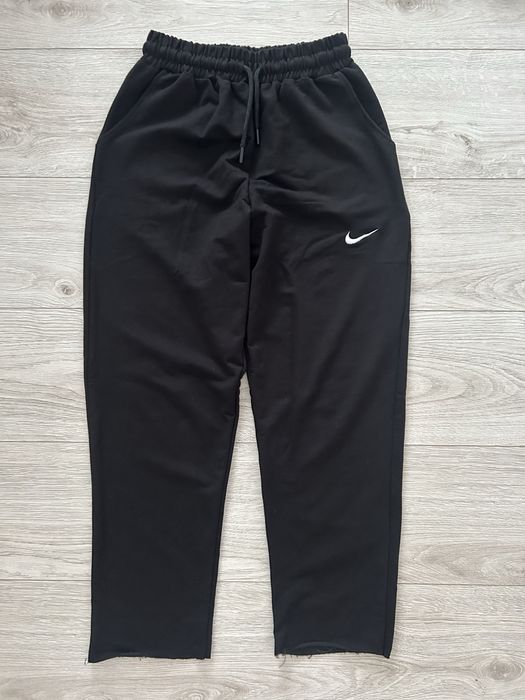 Pantaloni nike marimea S