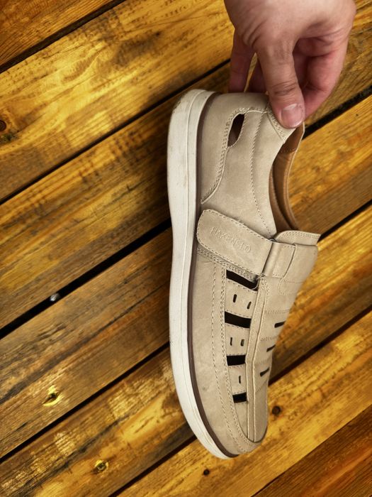 Продам мужские сандалии