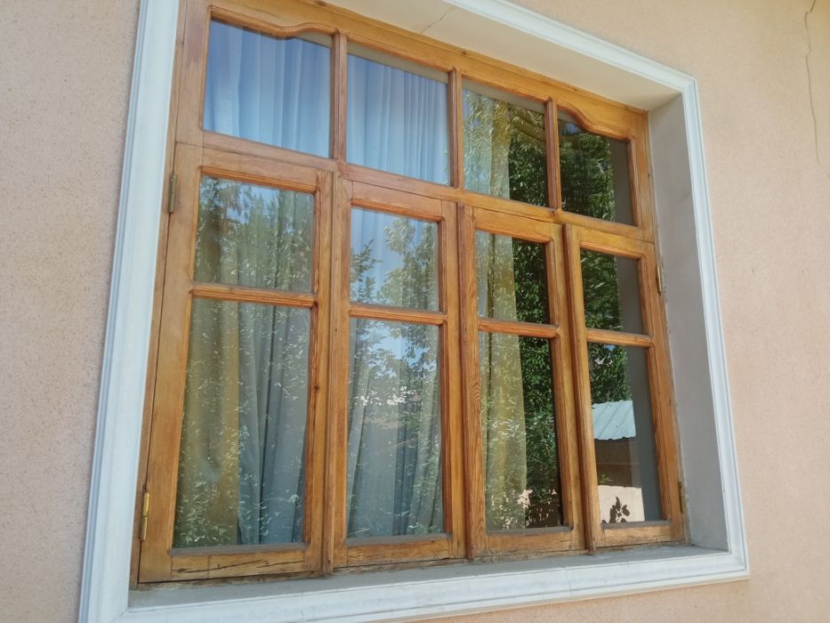 Deraza va Eshiklar sotiladi! Oynasi bor! 250.000 so'mdan