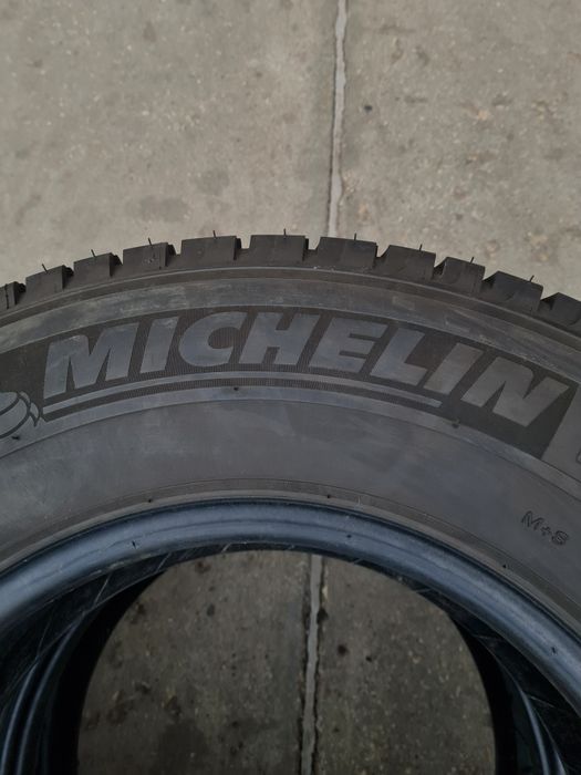 Летни гуми за Бус 2 броя MICHELIN Agilis Camping 225 75 R16C дот 2120