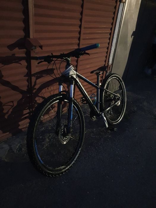 Bicicleta hard trail Cube Analog CMOT  27.5