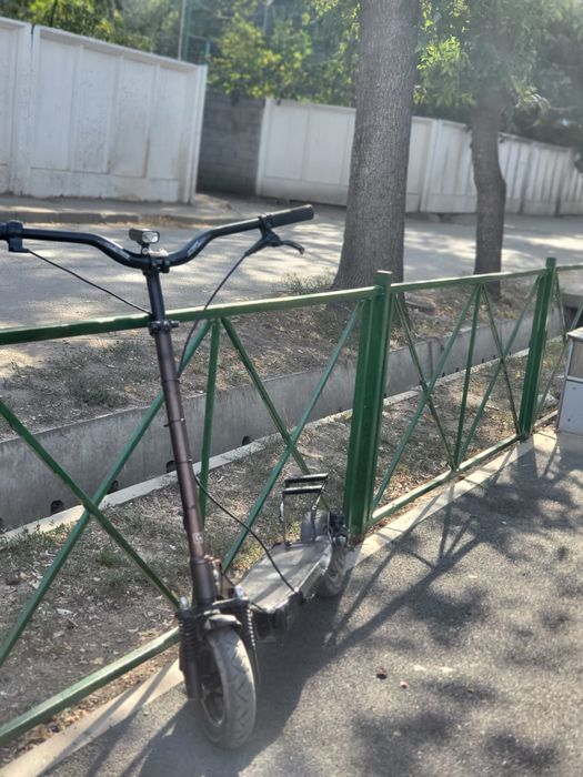 Обменяю электро самокат