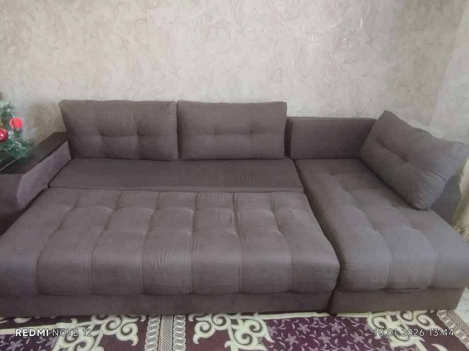 Диван раскладываемый